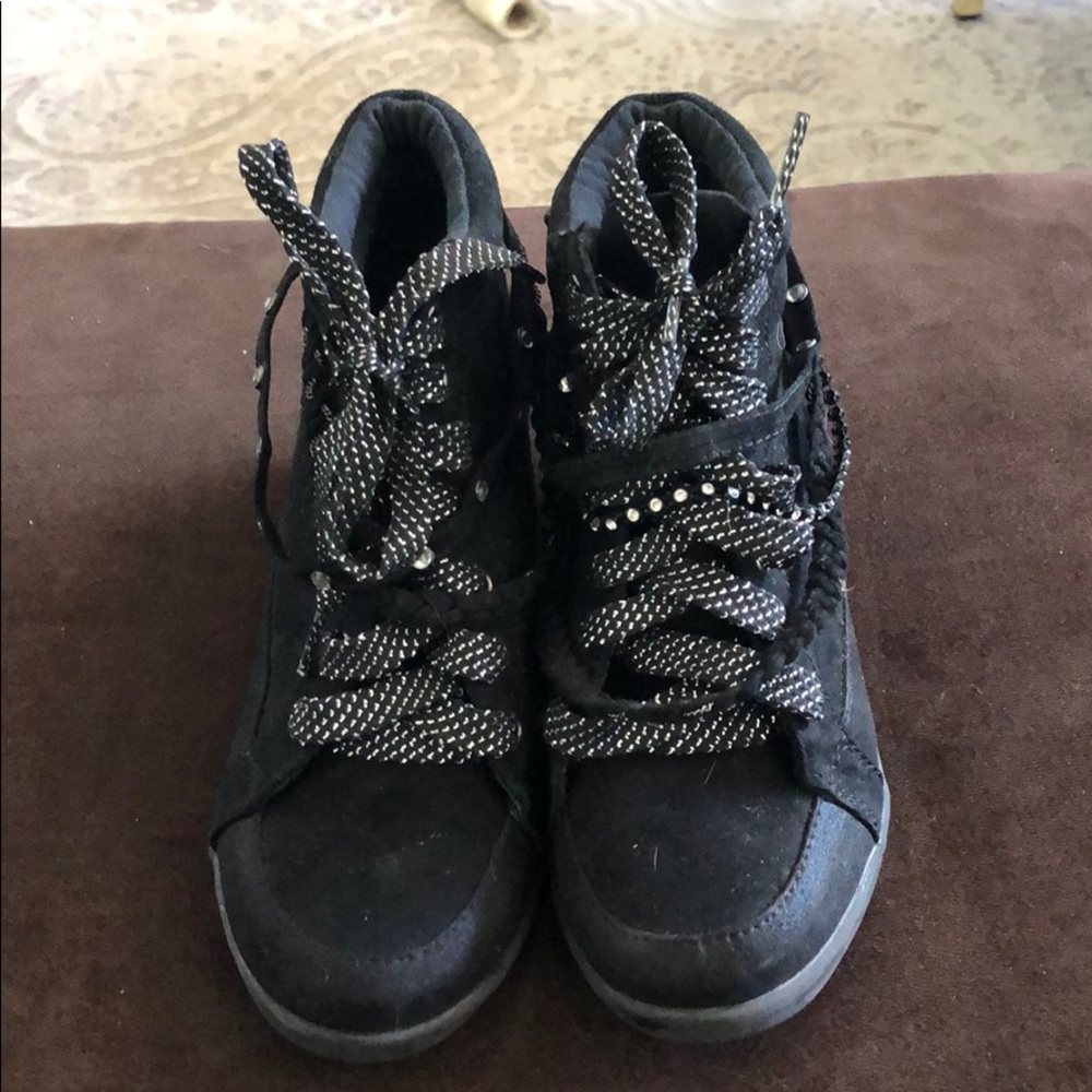 Justice Black Hi Top wedge Sneakers 3